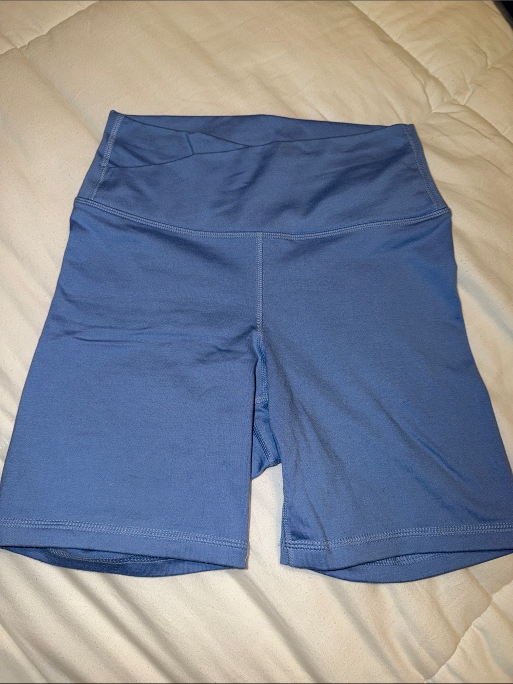 Old navy women’s XS High-Waist Active Bike Shorts in baby Blue